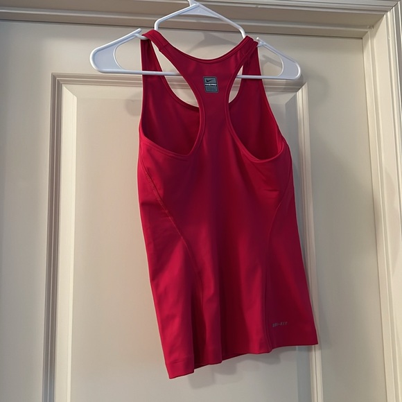 Nike Pro dri-fit tank with built in sports bra - Picture 2 of 2